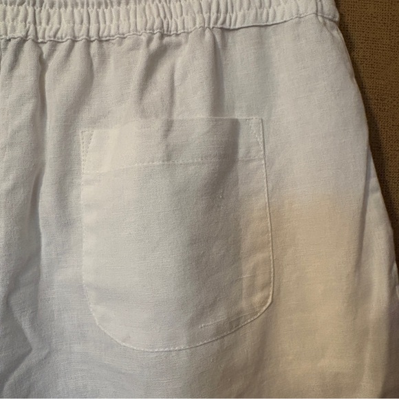 Stella Parker Island Collection Drawstring Linen-Blend Shorts - Picture 6 of 13